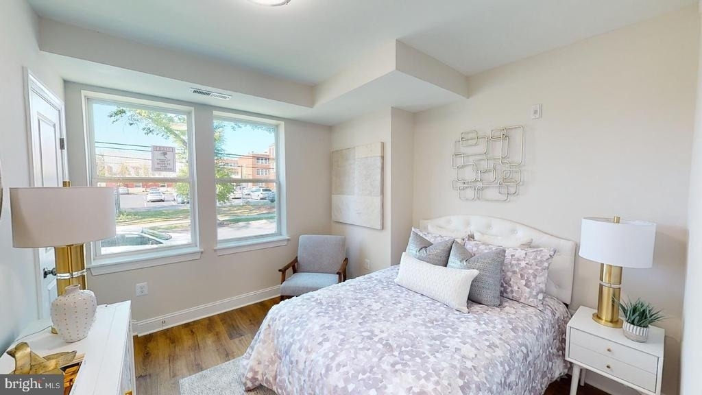 220 Hamilton Street Nw - Photo 3