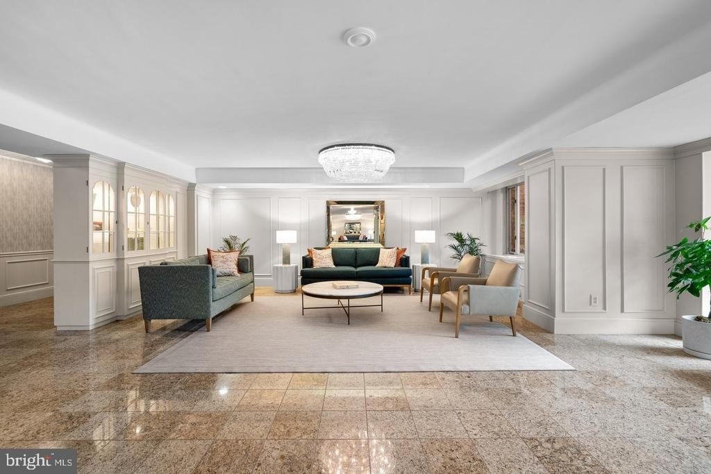 4301 Massachusetts Avenue Nw - Photo 2