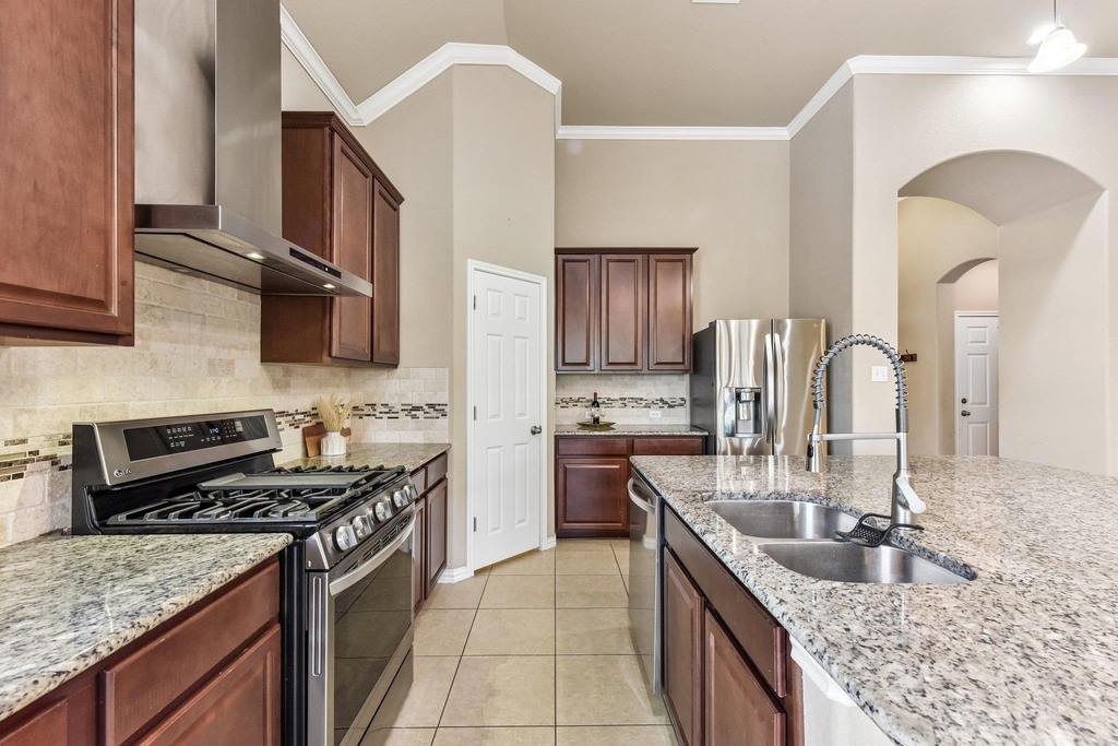 640 Loma Cedro Bnd - Photo 10