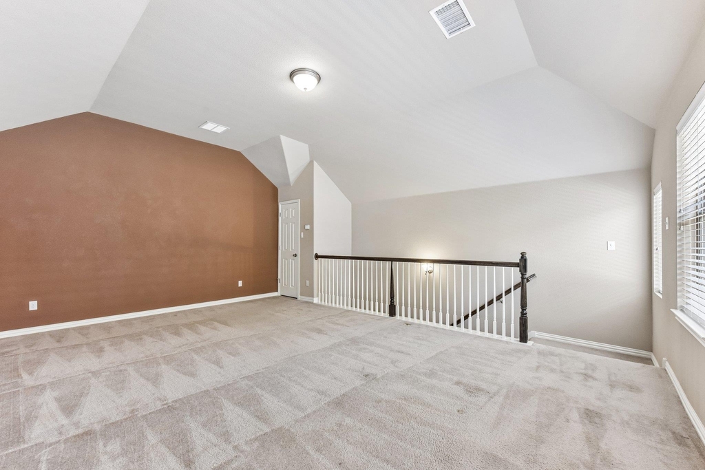 640 Loma Cedro Bnd - Photo 19