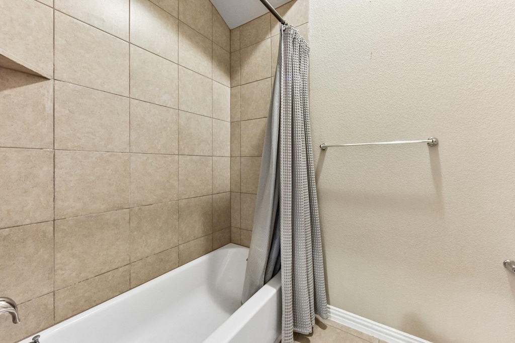 640 Loma Cedro Bnd - Photo 22