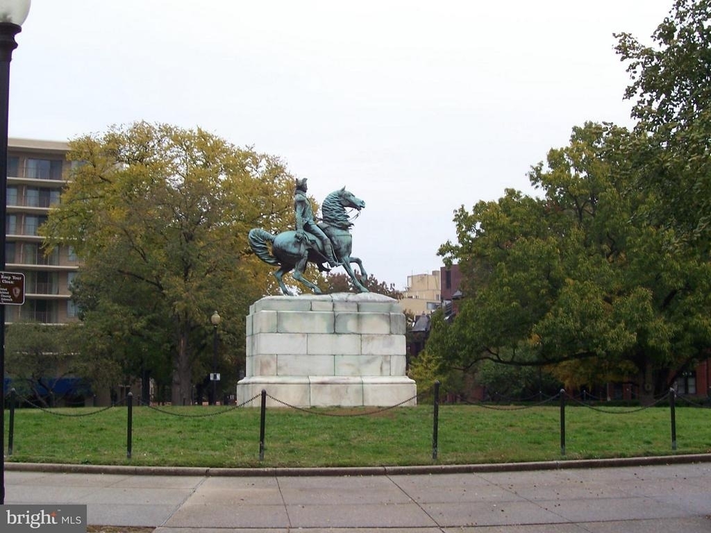 3 Washington Circle Nw - Photo 2