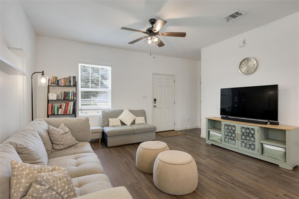 13601 Charles Abraham Way - Photo 5