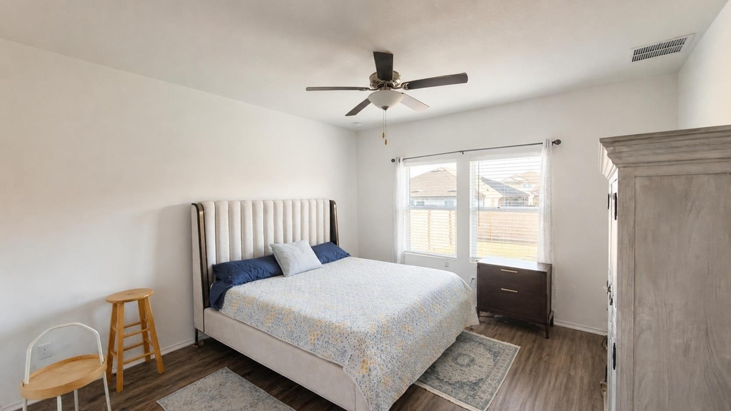 1732 Cobblecrest Ln - Photo 5