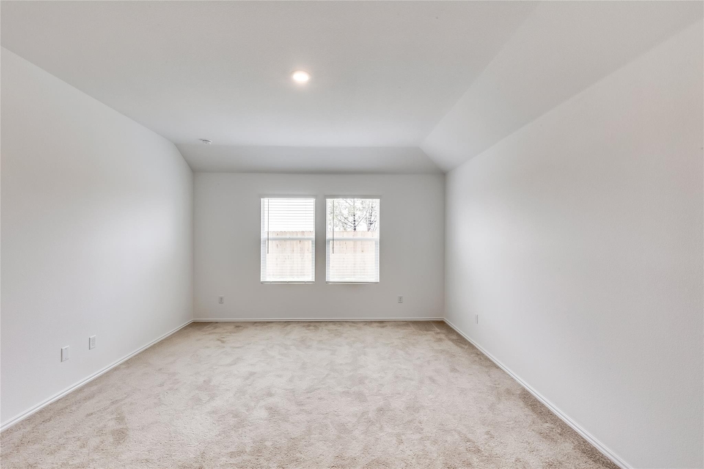 2000 Gilmer Way - Photo 20