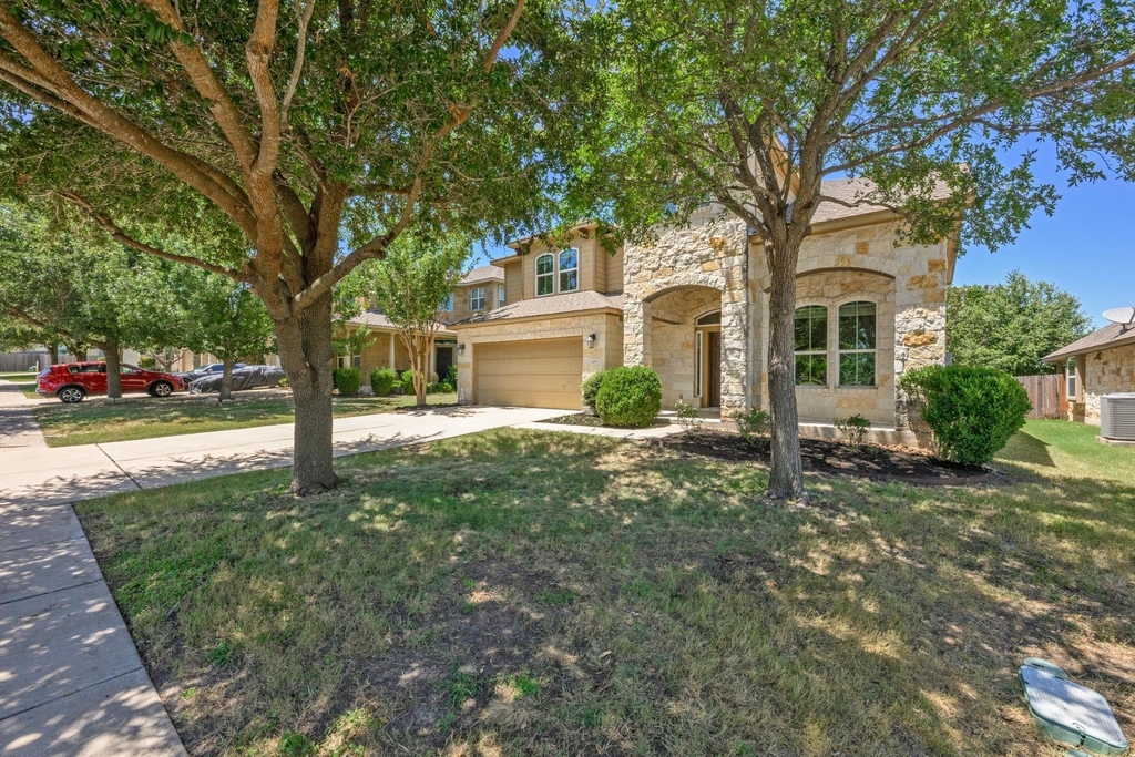 608 Royal Burgess Dr - Photo 1