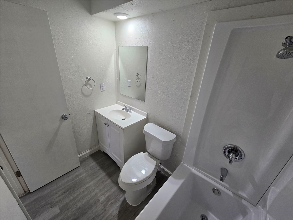 202 Northcrest Cir - Photo 9