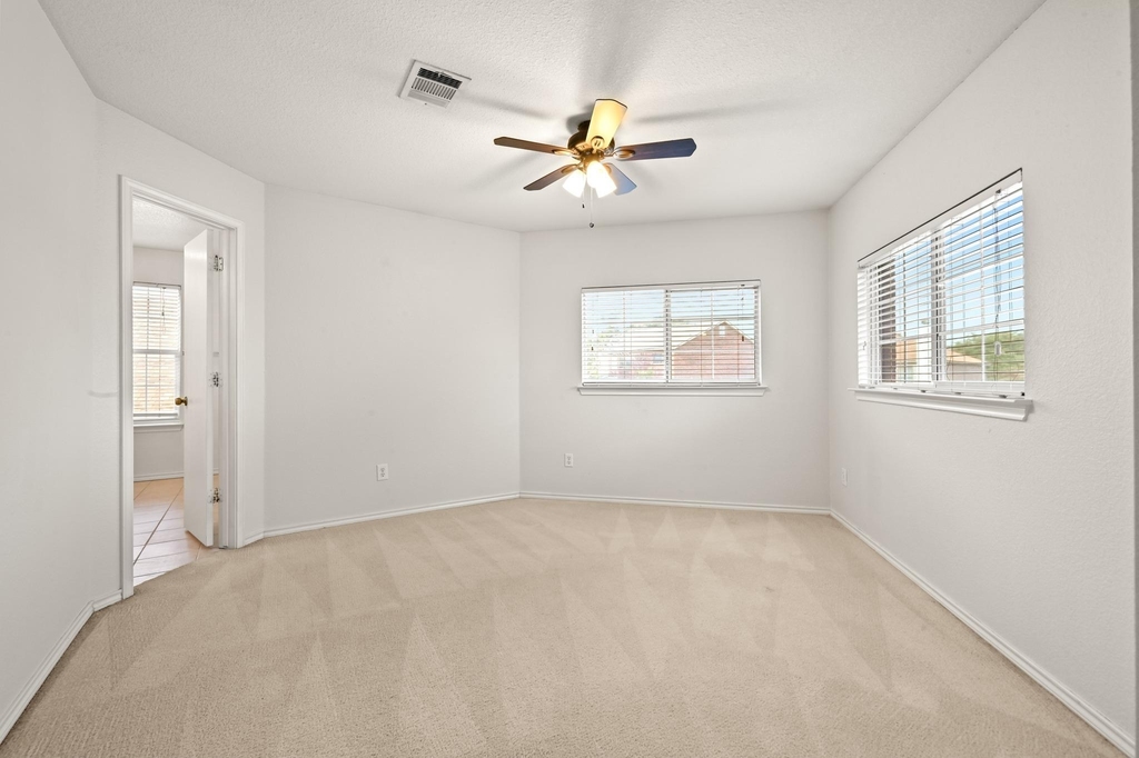11140 Currin Ln - Photo 22