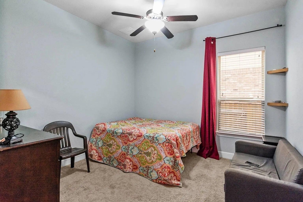 104 Canyon Lake Ln - Photo 22
