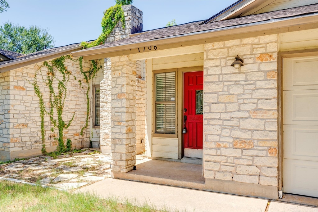 1708 Wild Horse Ln - Photo 4
