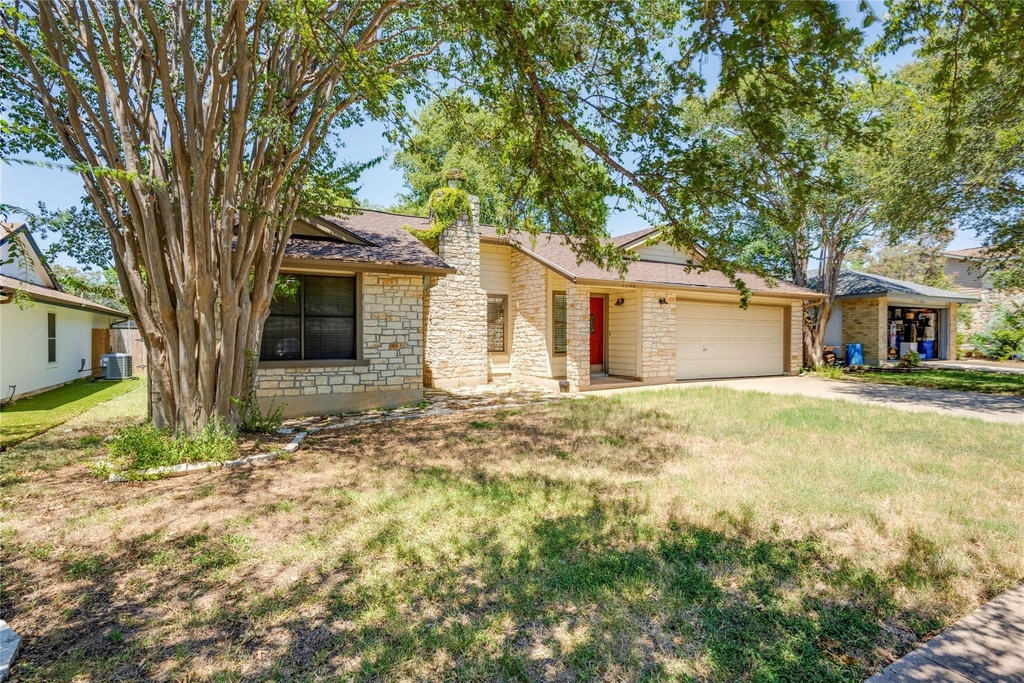 1708 Wild Horse Ln - Photo 2