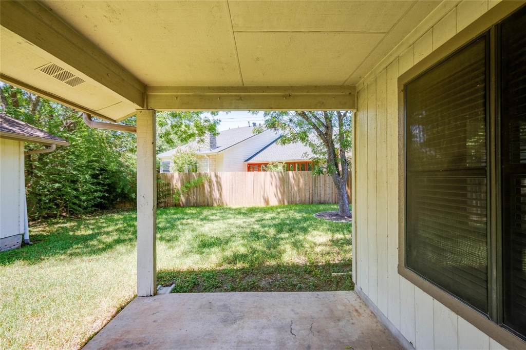 1708 Wild Horse Ln - Photo 5