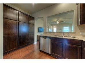 932 Lost Pines Ln - Photo 13