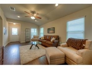 932 Lost Pines Ln - Photo 6