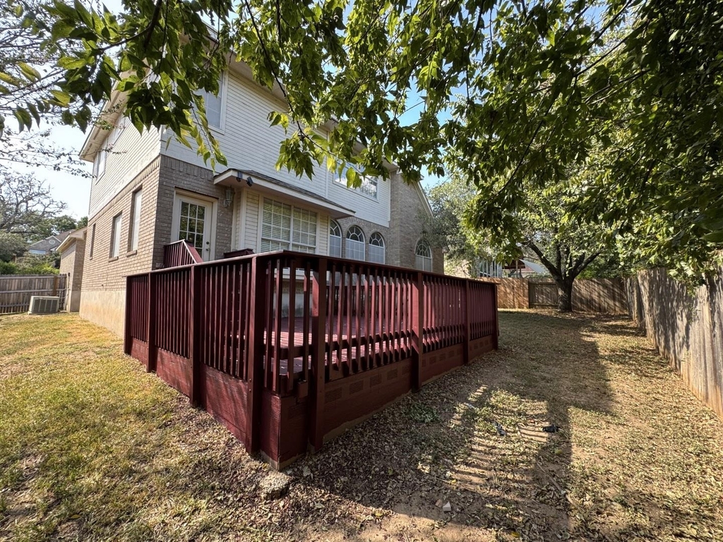 5844 Back Bay Ln - Photo 3