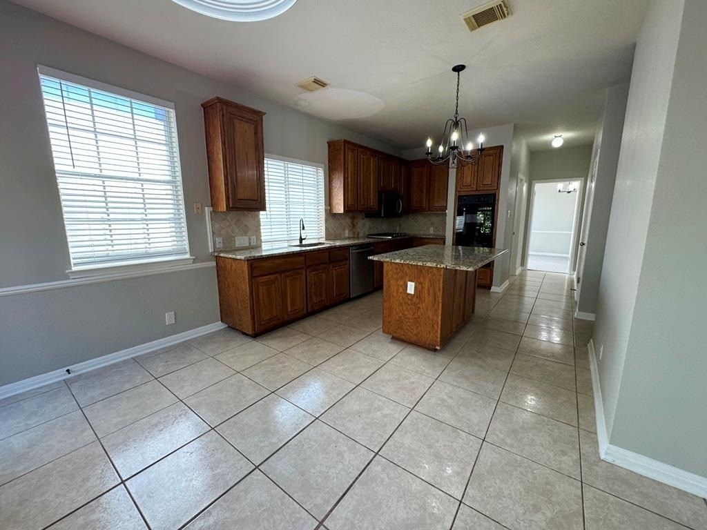 5844 Back Bay Ln - Photo 13
