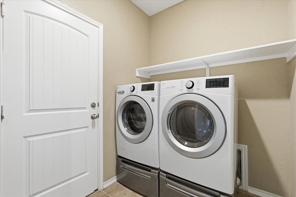 1006 Toltec Trl - Photo 32