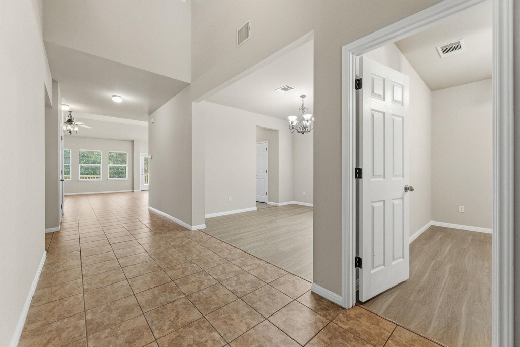 1216 Willowbrook Dr - Photo 10