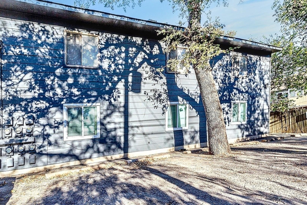 4007 Avenue C - Photo 15