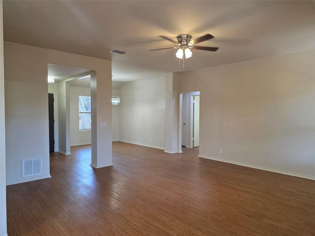 11602 Maybach Dr - Photo 11