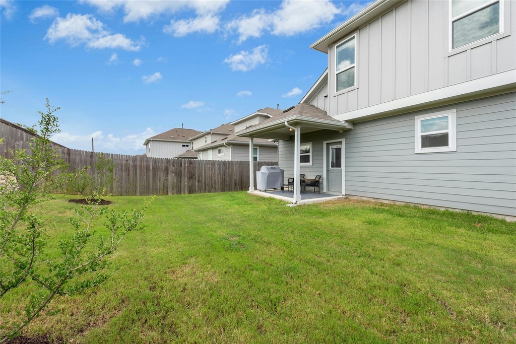 10813 Sentinel Dr - Photo 21
