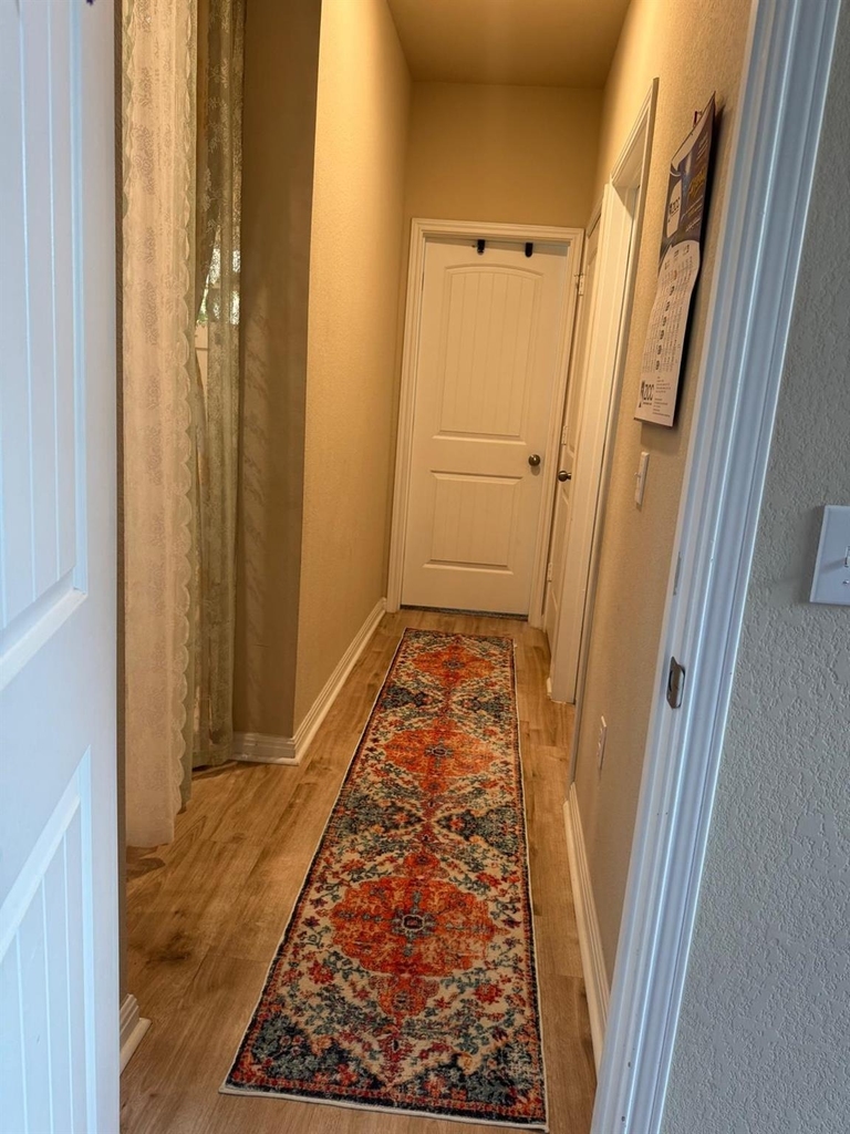 113 Queen Anne Dr - Photo 4