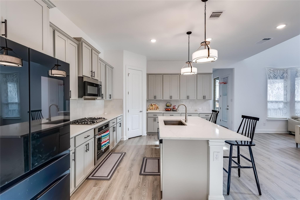 2808 Stone Branch Dr - Photo 11