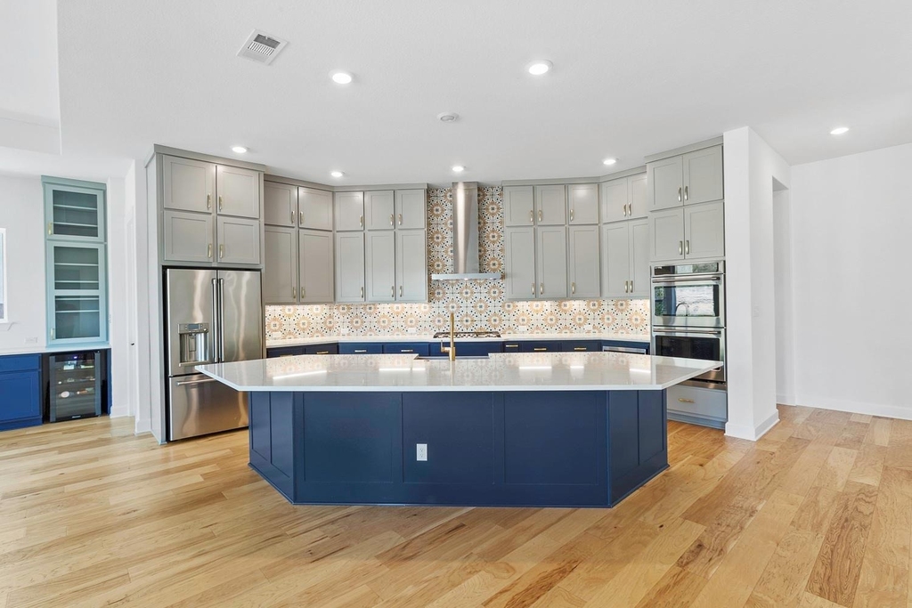 151 Starfire Dr - Photo 5