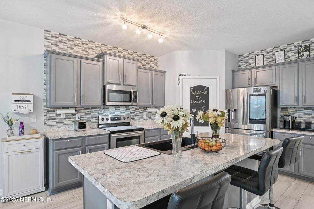 6787 Sandle Drive - Photo 10