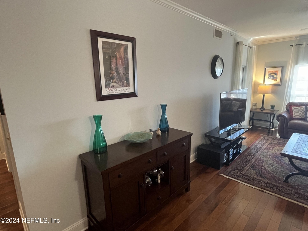 400 E Bay Street - Photo 55