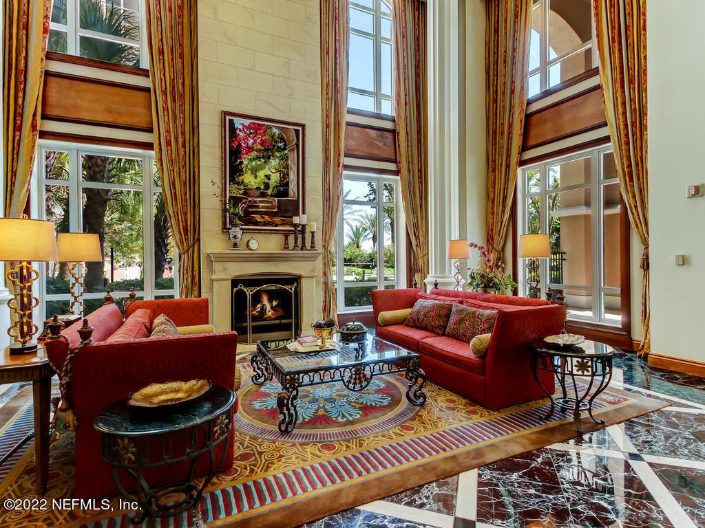 400 E Bay Street - Photo 9