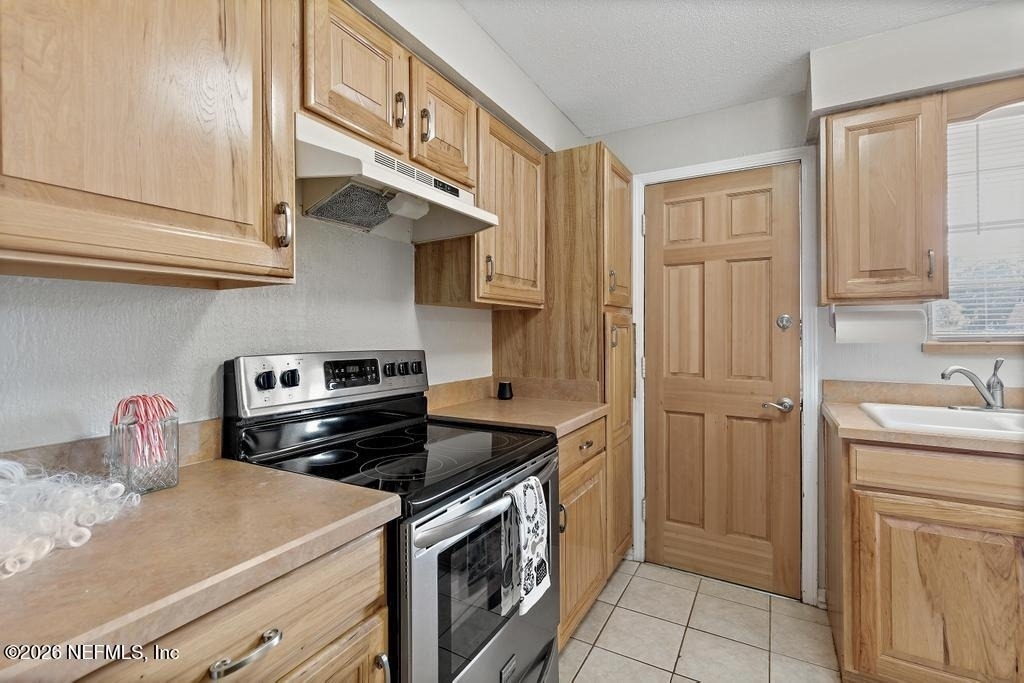 1618 El Camino Road - Photo 10