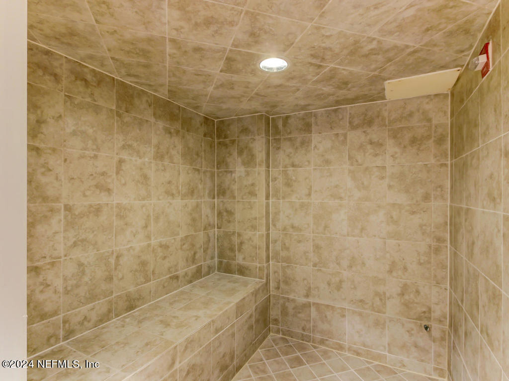 400 E Bay Street - Photo 33