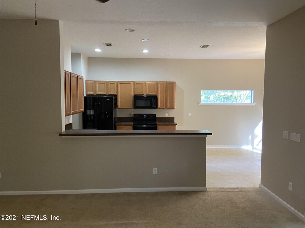 6332 Morse Avenue - Photo 3