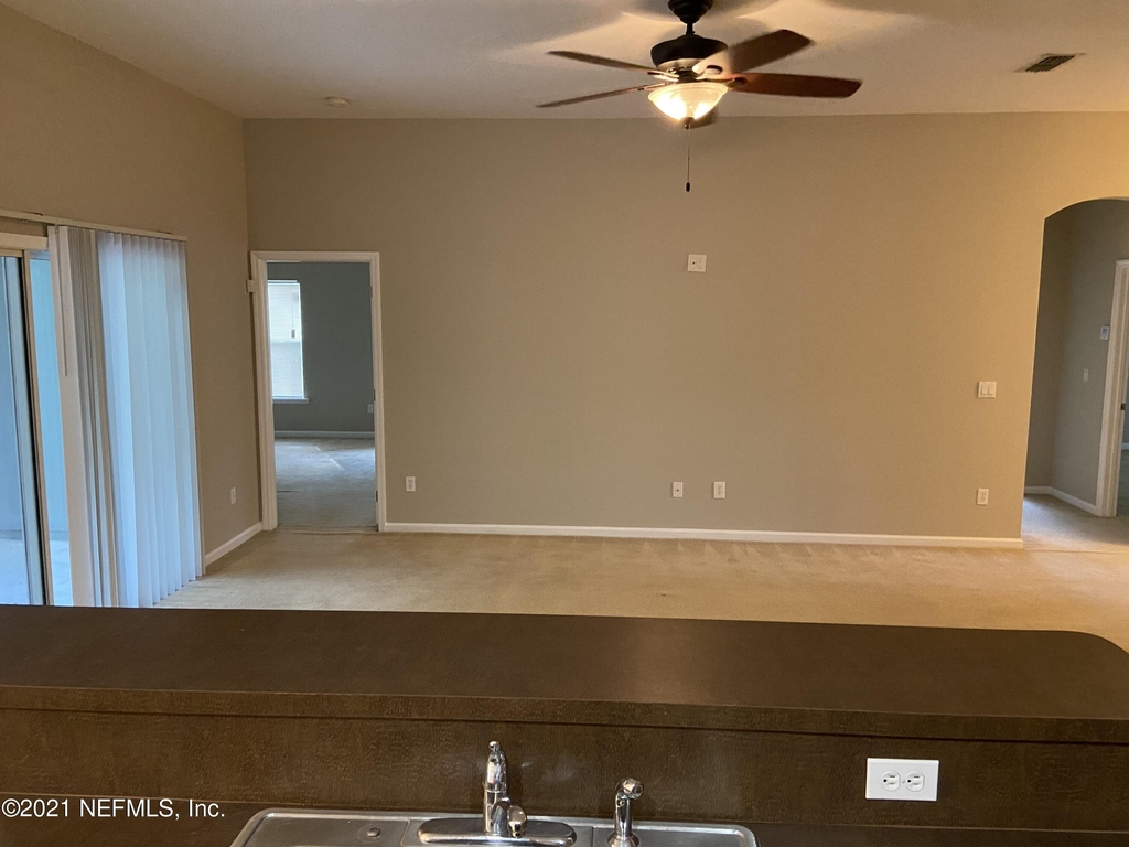 6332 Morse Avenue - Photo 4