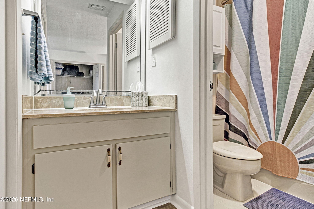 743 Spinnakers Reach Drive - Photo 10