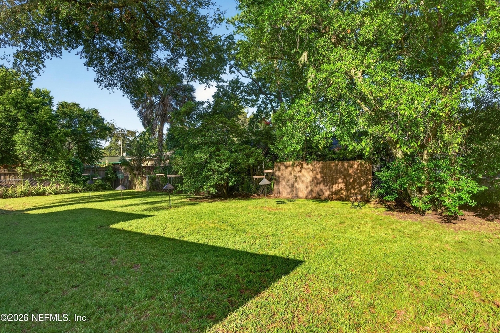 6338 Mercer Circle W - Photo 22