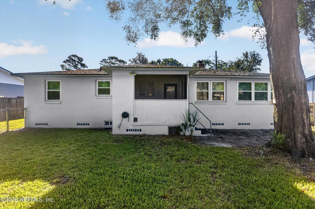 6338 Mercer Circle W - Photo 20