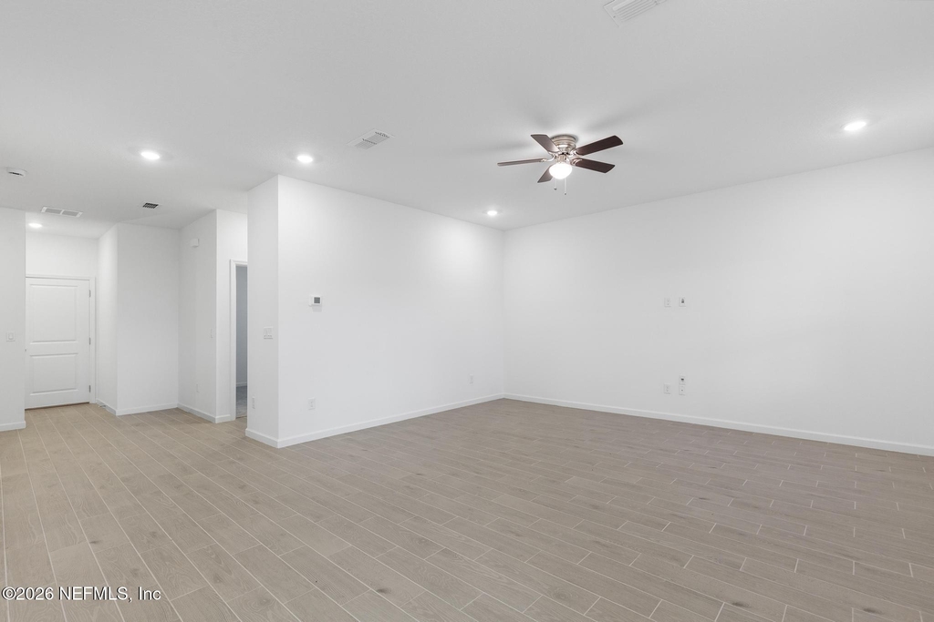 28 Disston Cove - Photo 16