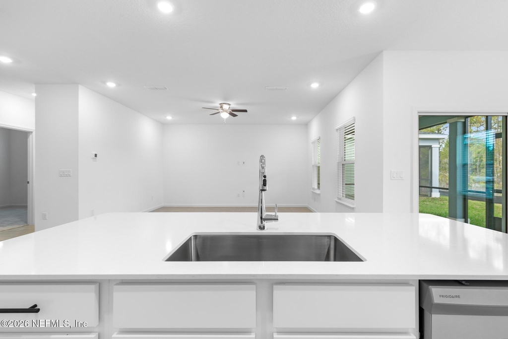 28 Disston Cove - Photo 22
