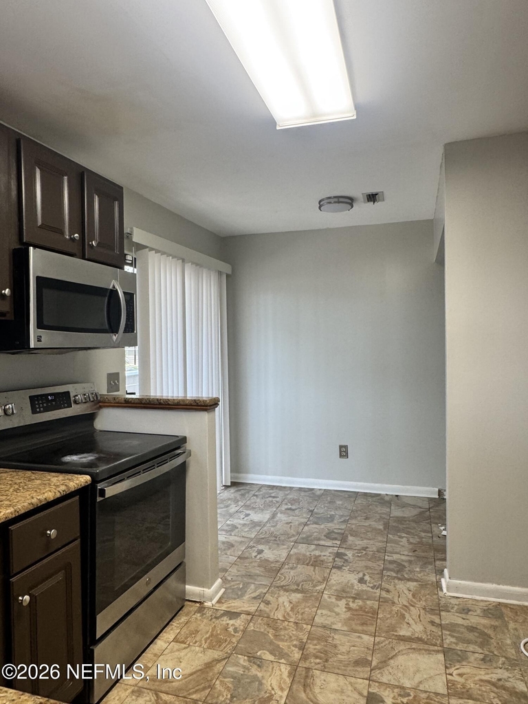 8343 Westover Court - Photo 4