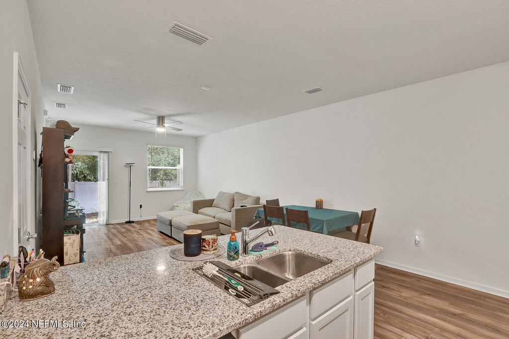 11833 Junegrass Road - Photo 2