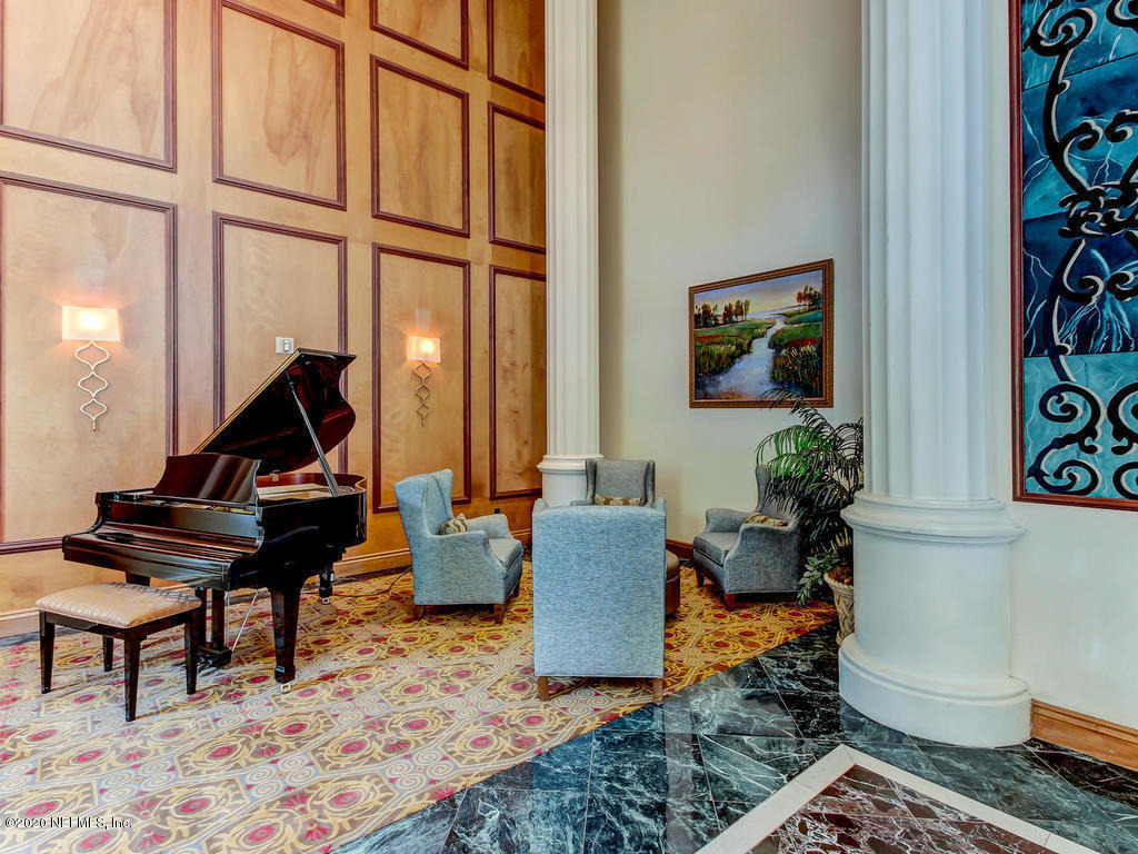 400 E Bay Street - Photo 42