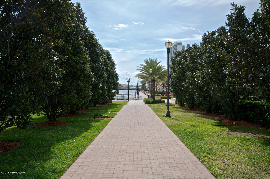 400 E Bay Street - Photo 67