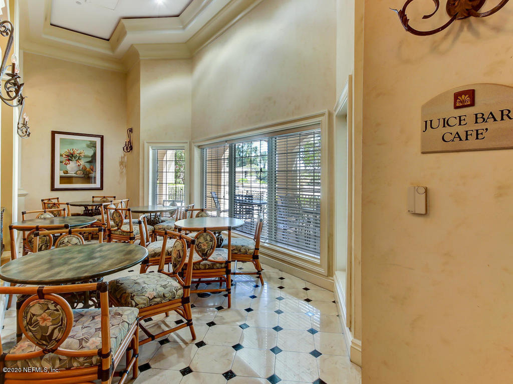 400 E Bay Street - Photo 44