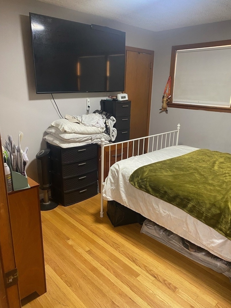 421 Hyde Park Avenue - Photo 10