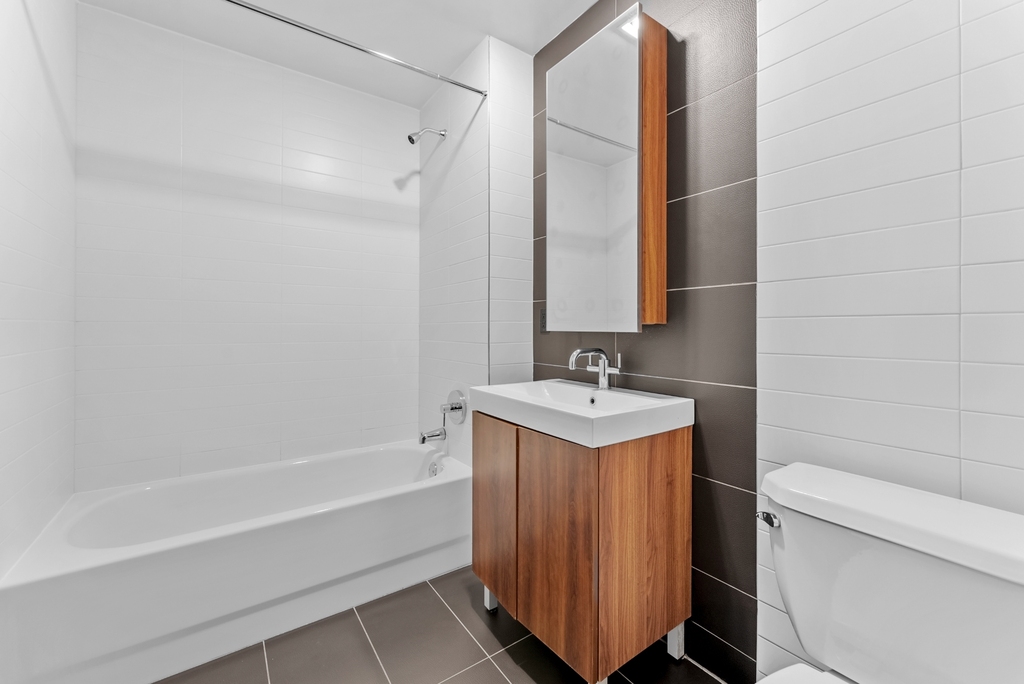 116 John Street - Photo 4
