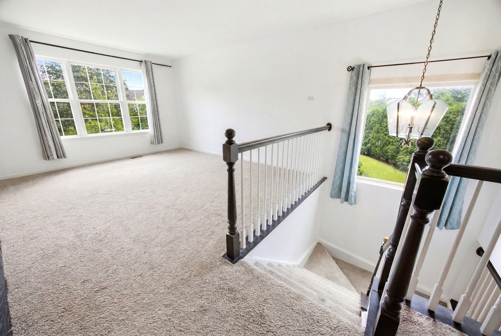 9 Tenneyson Court - Photo 15