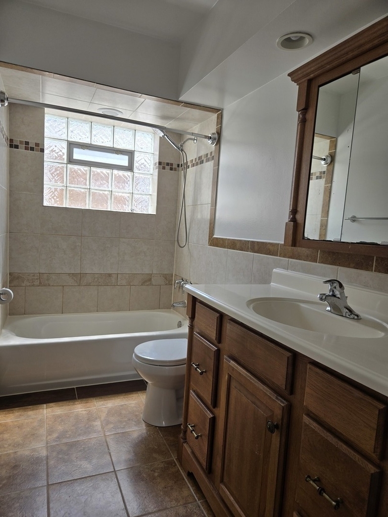 6039 N Artesian Avenue - Photo 17