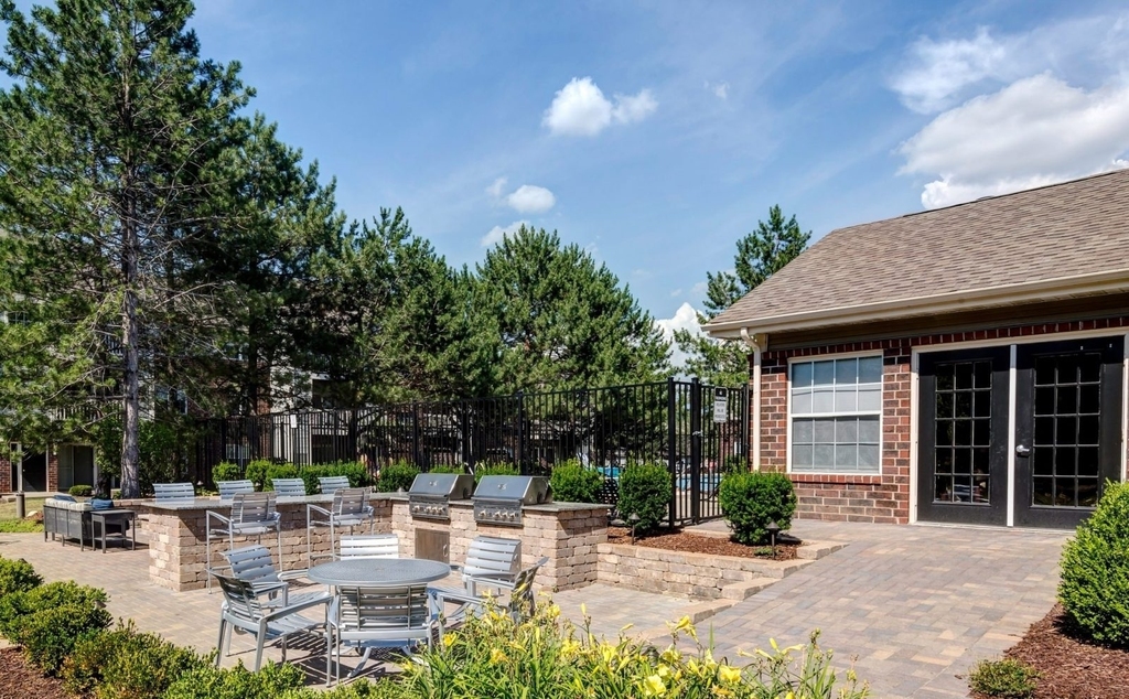 77 Kensington Circle - Photo 31